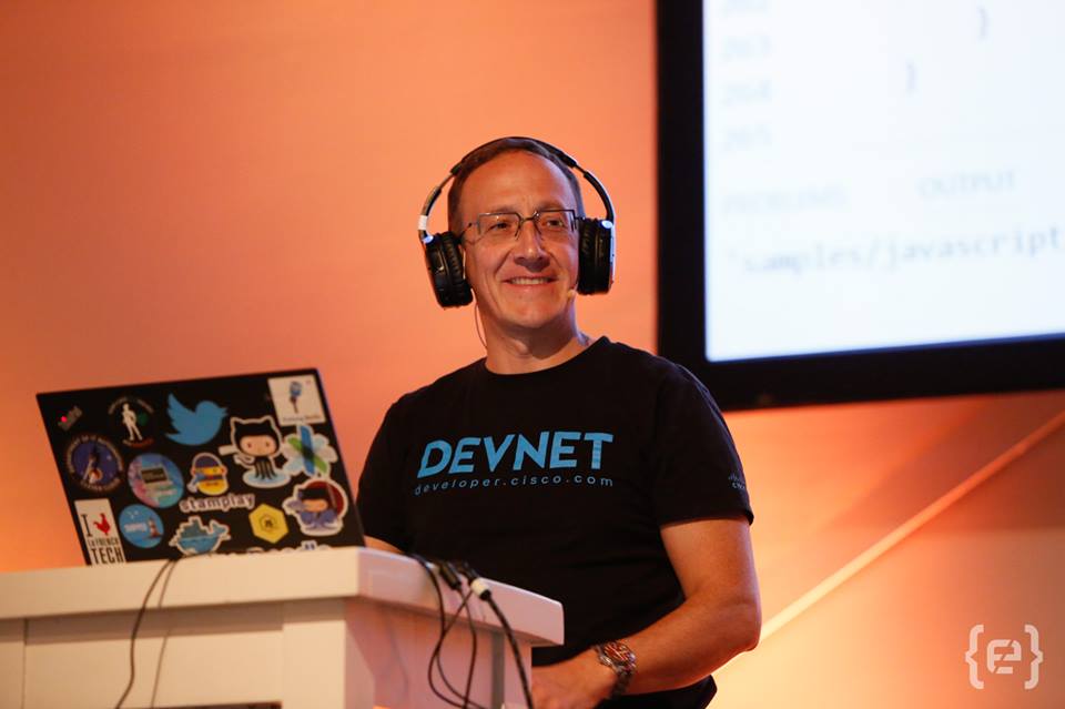 Stève Sfartz: Building advanced Chats Bots and Voice Interactive Assistants